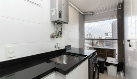 Apartamento à venda com 3 quartos, sendo 1 suíte,  em Vila Dom Pedro I, São Paulo, SP
