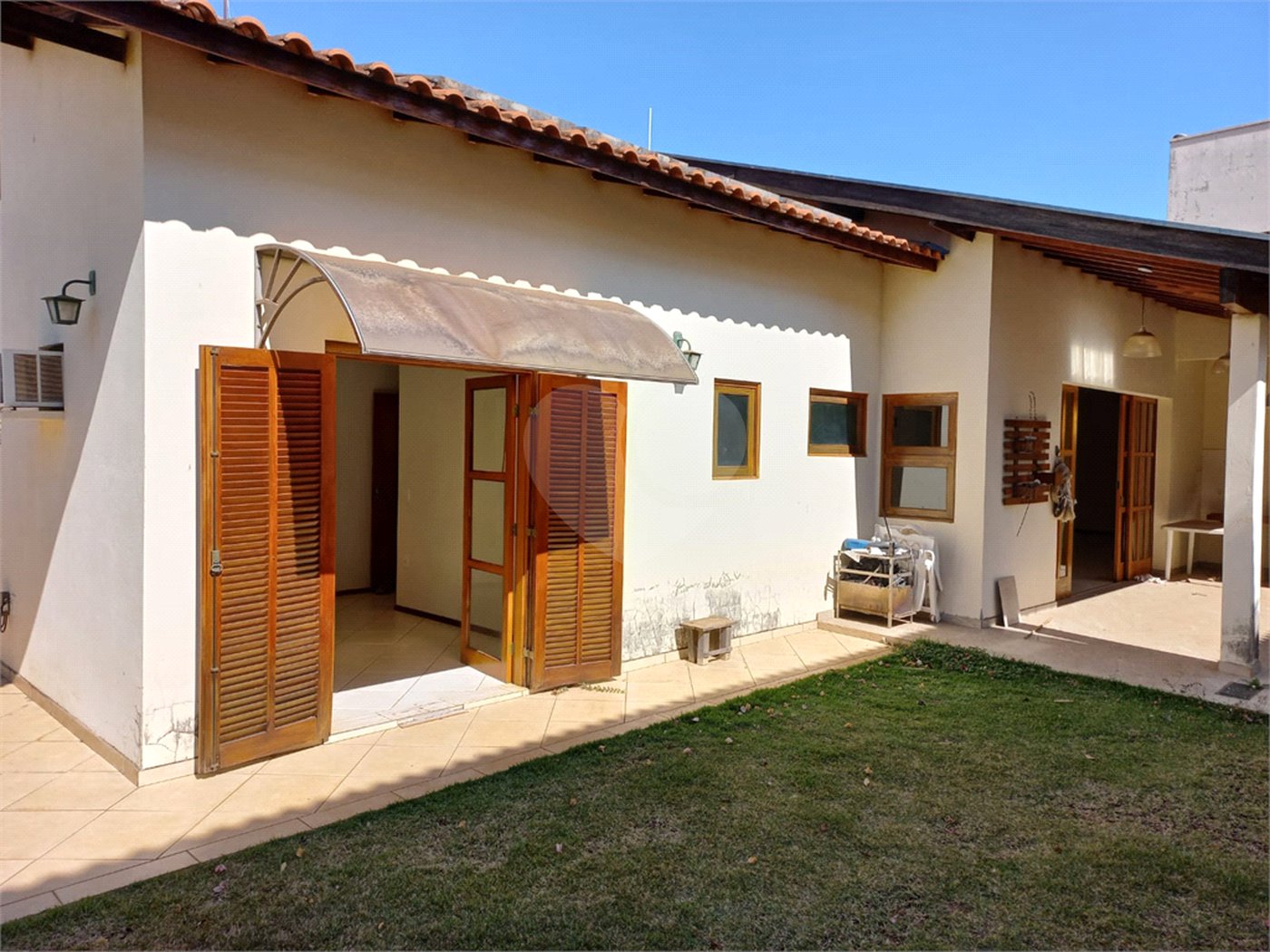 Casa Térrea no Condomínio Damha I,