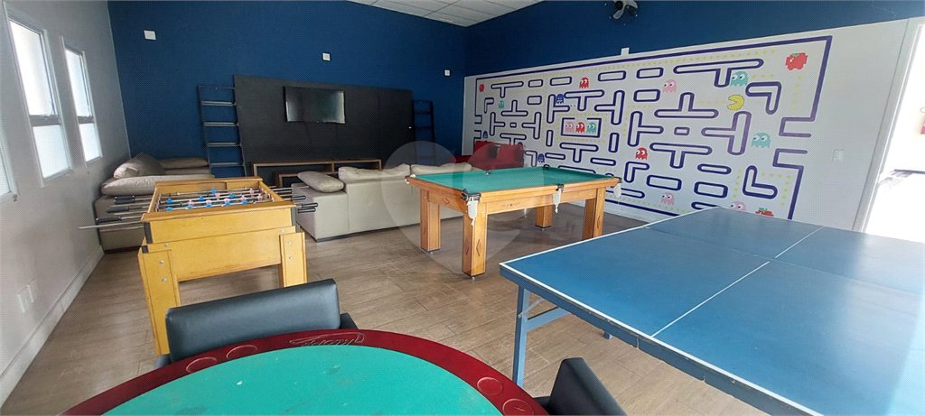 Casa à venda com 3 quartos, sendo 1 suíte,  no condomínio Forest Hills, Guarulhos - SP