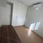 Apartamento para alugar com 3 quartos, sendo 1 suíte,  em Pinheiros, São Paulo, SP