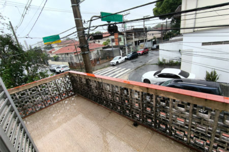 Sobrado à venda com 5 quartos, sendo 1 suíte, em Jardim Trussardi, São Paulo, SP