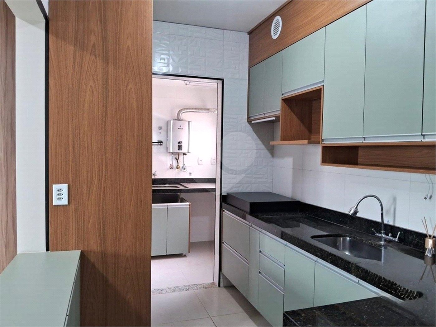 Apartamento à venda com 3 quartos, sendo 1 suíte, em Jardim Vera Cruz, Sorocaba, SP