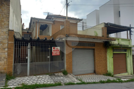 Sobrado à venda com 2 quartos em Parada Inglesa, São Paulo, SP