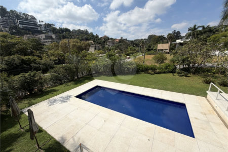 Casa à venda com 4 suítes em Residencial Tamboré, Barueri, SP