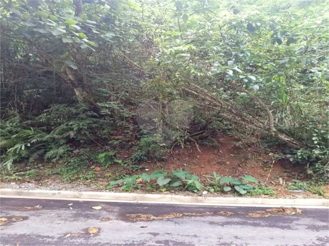 Terreno à venda no condomínio Associação Reserva das Hortênsias, Mairiporã - SP