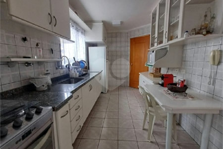 Apartamento à venda com 3 quartos, sendo 1 suíte, em Vila Monumento, São Paulo, SP