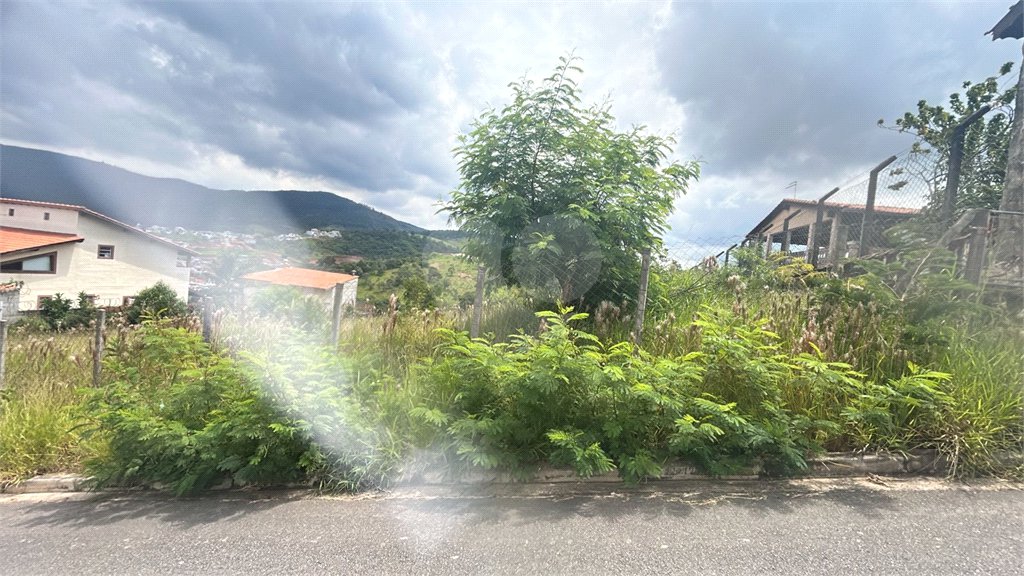 Terreno à venda com 1 quarto em Cidade Nova, Bom Jesus dos Perdões, SP