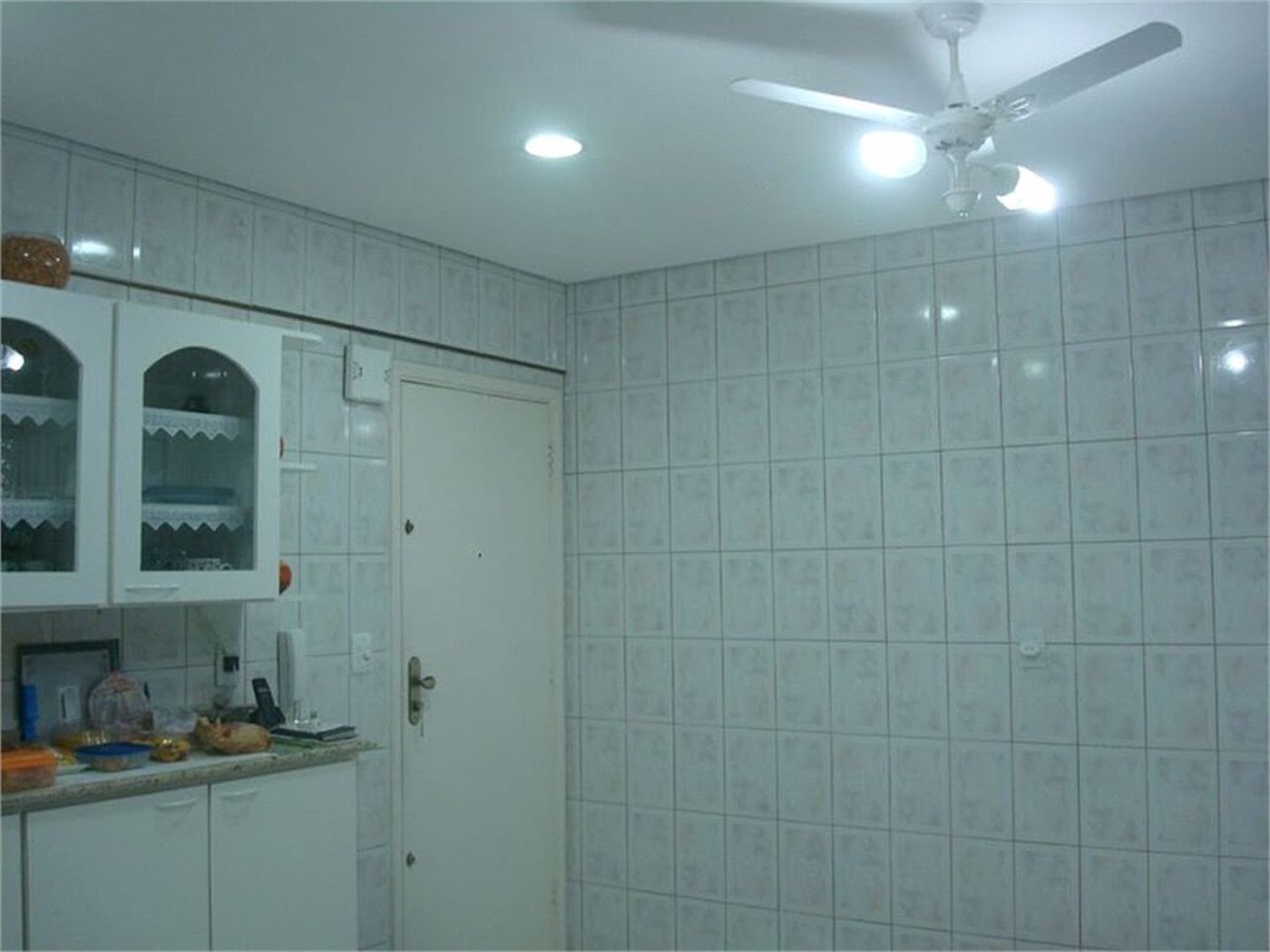 Apartamento Residencial à venda, Gonzaga, Santos - AP0958.