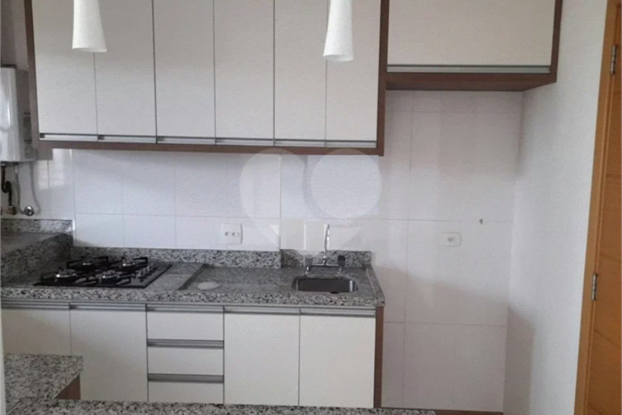 APARTAMENTO DE 44,5 M² COM 01 DORMITÓRIO E COZINHA COM ARMÁRIOS, VARANDA GOURMET E VAGA PARA LOCAÇÃO EM SANTANA