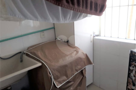 Apartamento à venda com 3 quartos em Vila Constança, São Paulo, SP
