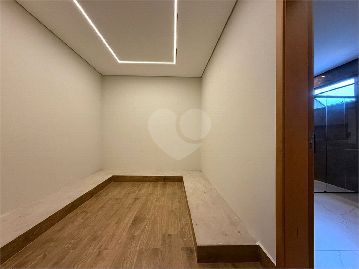 Casa à venda com 4 suítes no condomínio Bela Vista Jardim Olhos D'agua, Ribeirão Preto - SP