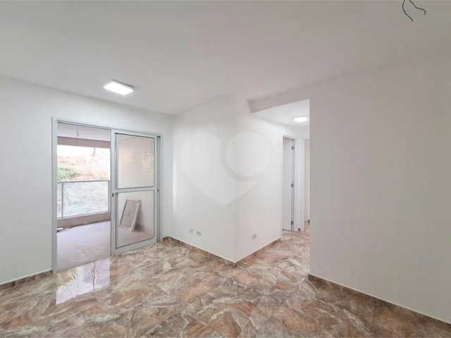 Apartamento à venda com 2 quartos, sendo 1 suíte,  em Jardim São Paulo(zona Norte), São Paulo, SP