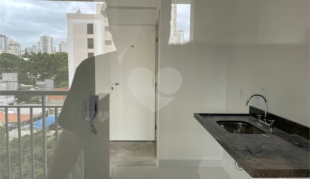 Apartamento à venda com 1 quarto em Bosque da Saúde, São Paulo, SP