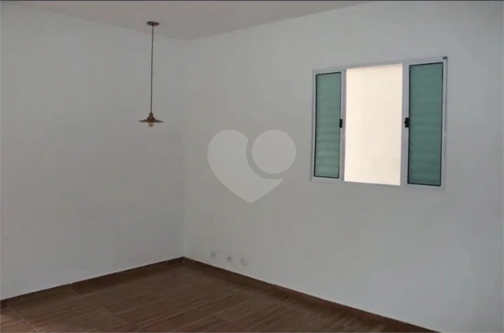 Triplex à venda com 3 quartos em Chácara Canta Galo, Cotia, SP