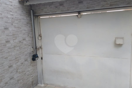 Sobrado à venda com 3 quartos, sendo 1 suíte, em Vila Mazzei, São Paulo, SP