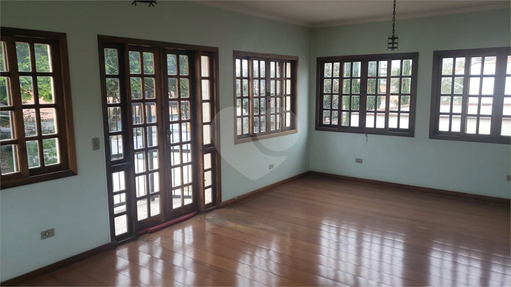 Sobrado à venda ou para alugar com 4 quartos, sendo 2 suítes, em Vila Congonhas, São Paulo, SP