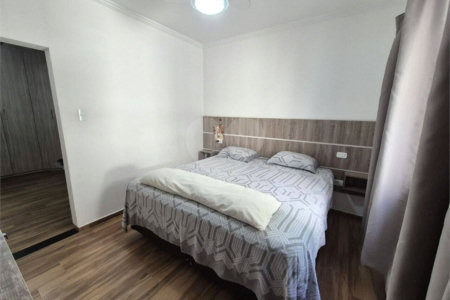 Casa à venda com 3 quartos, sendo 1 suíte,  em Vila Augusta, Sorocaba, SP