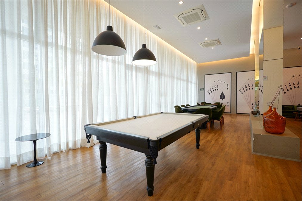 Apartamento à venda com 4 quartos, sendo 2 suítes, em Santo Amaro, São Paulo, SP