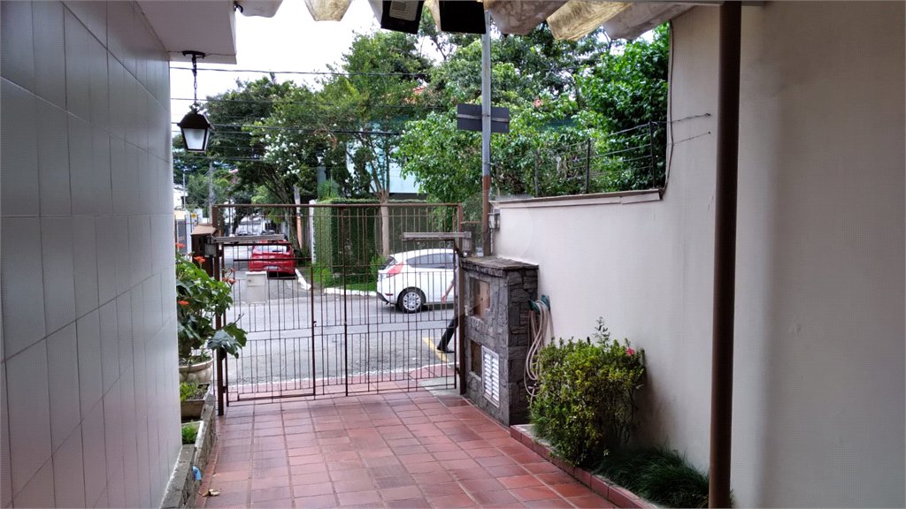 Casa à venda com 3 quartos, sendo 2 suítes,  em Saúde, São Paulo, SP