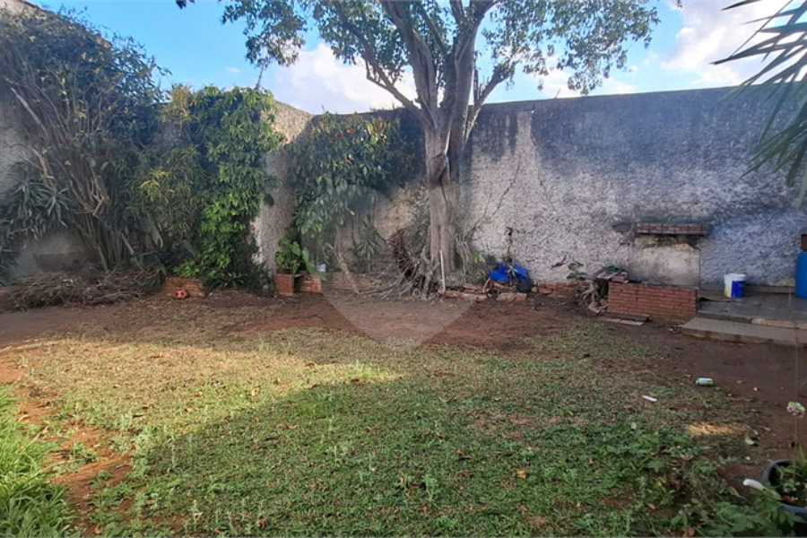 Casa Térrea à venda ou para alugar com 3 suítes em Vila Isolina Mazzei, São Paulo, SP