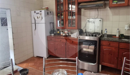 Sobrado à venda com 2 quartos, sendo 1 suíte,  em Tremembé, São Paulo, SP