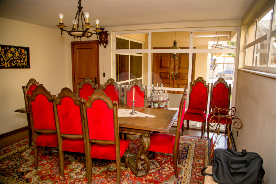 Casa à venda com 7 quartos, sendo 1 suíte, em Jardim Paulistano, São Paulo, SP