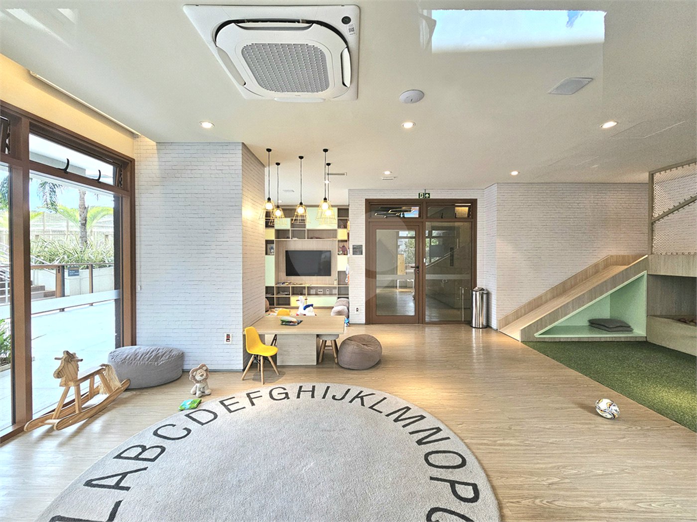 Apartamento à venda com 3 suítes em Brooklin Novo, São Paulo, SP