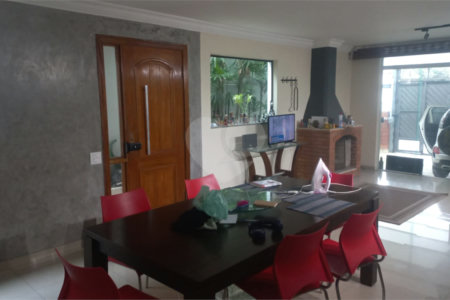 Casa à venda com 3 quartos, sendo 2 suítes,  em Santo Amaro, São Paulo, SP