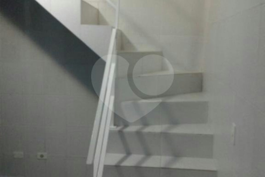 Sobrado à venda com 4 quartos, sendo 2 suítes,  em Tremembé, São Paulo, SP