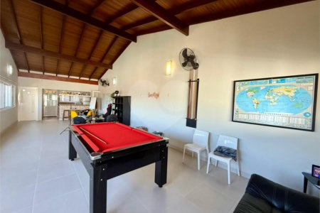 Casa à venda com 4 quartos, sendo 2 suítes,  no condomínio Morada da Lua, Vinhedo - SP