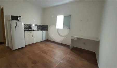 Apartamento para alugar com 1 quarto em Bangú, Santo André, SP