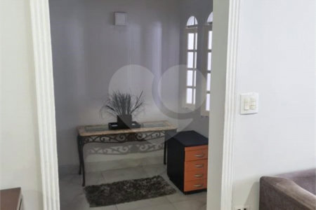 Sobrado à venda com 3 quartos, sendo 1 suíte,  em Vila Dom Pedro II, São Paulo, SP