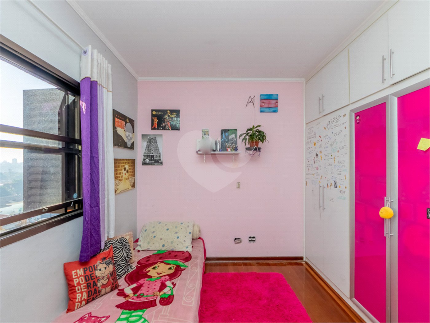 Apartamento à venda com 3 quartos, sendo 1 suíte, em Vila Carrão, São Paulo, SP