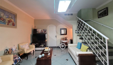 Sobrado à venda com 5 quartos, sendo 2 suítes, em Jardim Vera Cruz, São Paulo, SP
