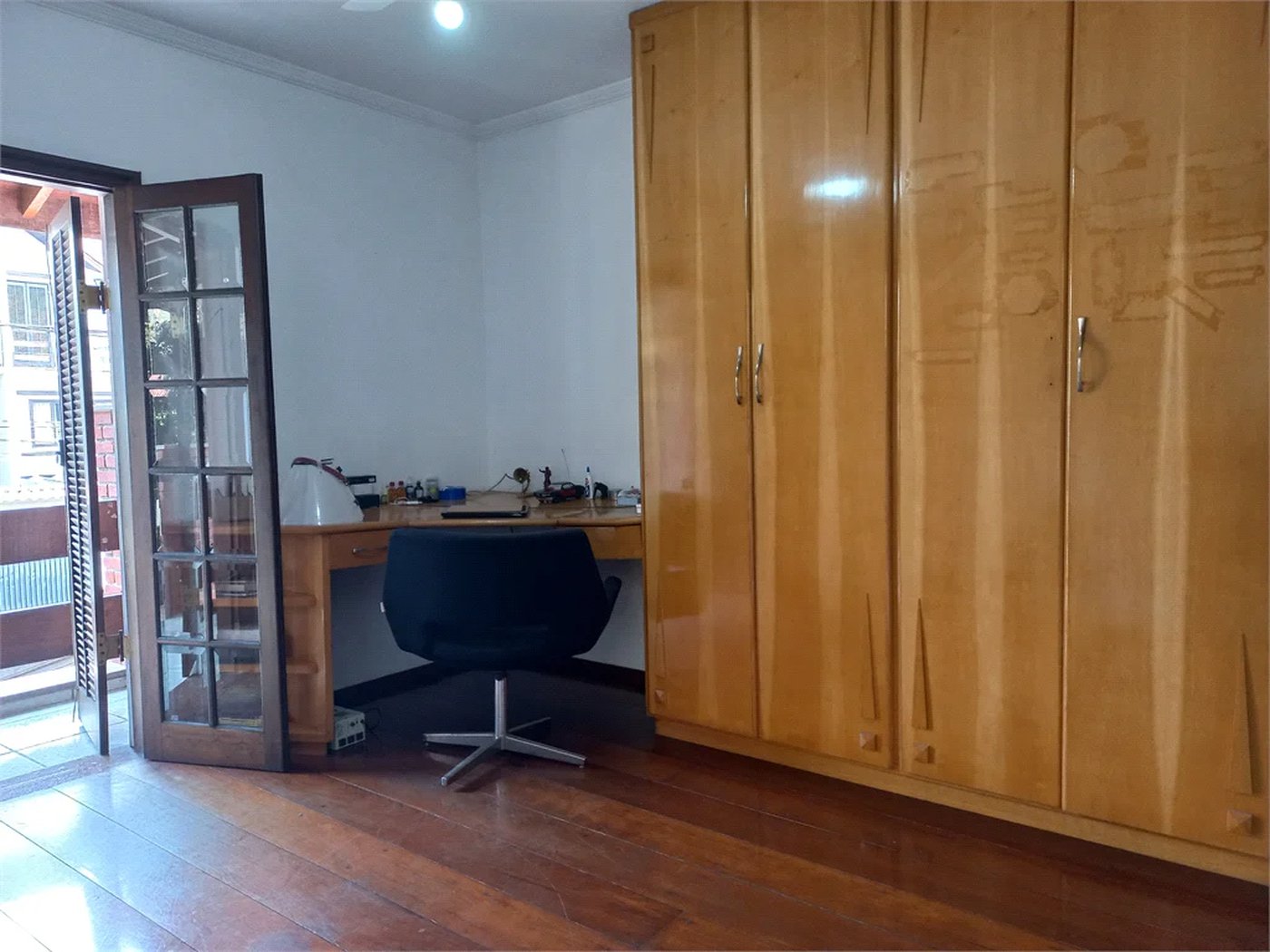 Casa à venda com 3 suítes em Parque Monte Alegre, Taboão da Serra, SP
