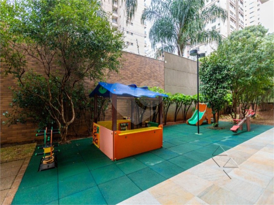 Apartamento à venda com 3 quartos, sendo 2 suítes,  em Perdizes, São Paulo, SP