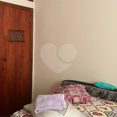 Casa Térrea à venda com 5 quartos em Parque Vitória, São Paulo, SP