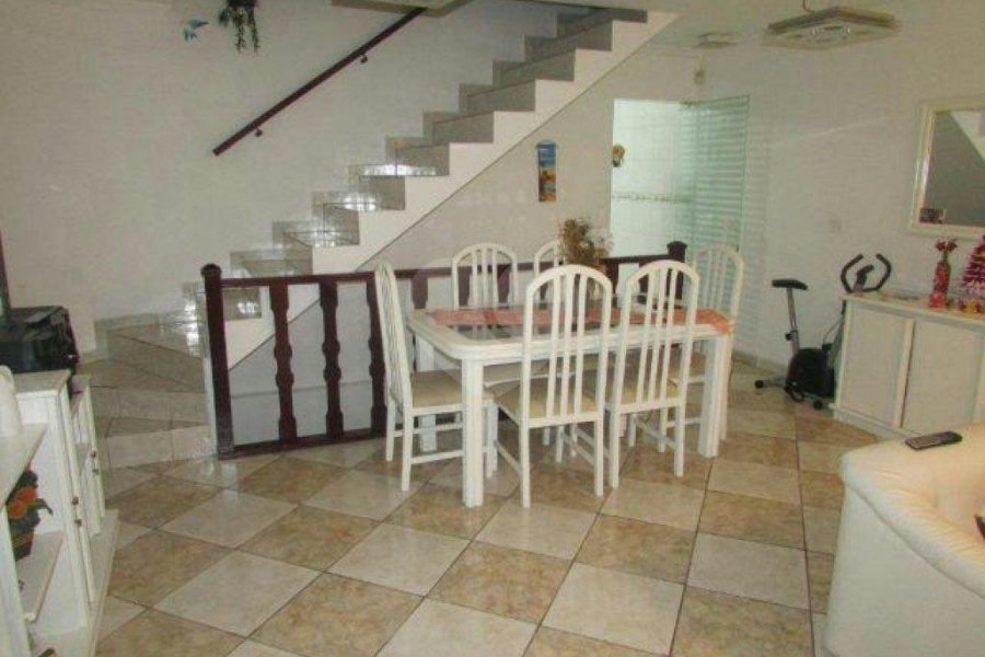 Sobrado à venda com 3 quartos, sendo 1 suíte, em Vila Maria Alta, São Paulo, SP