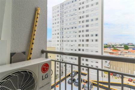 Apartamento à venda com 3 quartos, sendo 1 suíte, em Santo Amaro, São Paulo, SP