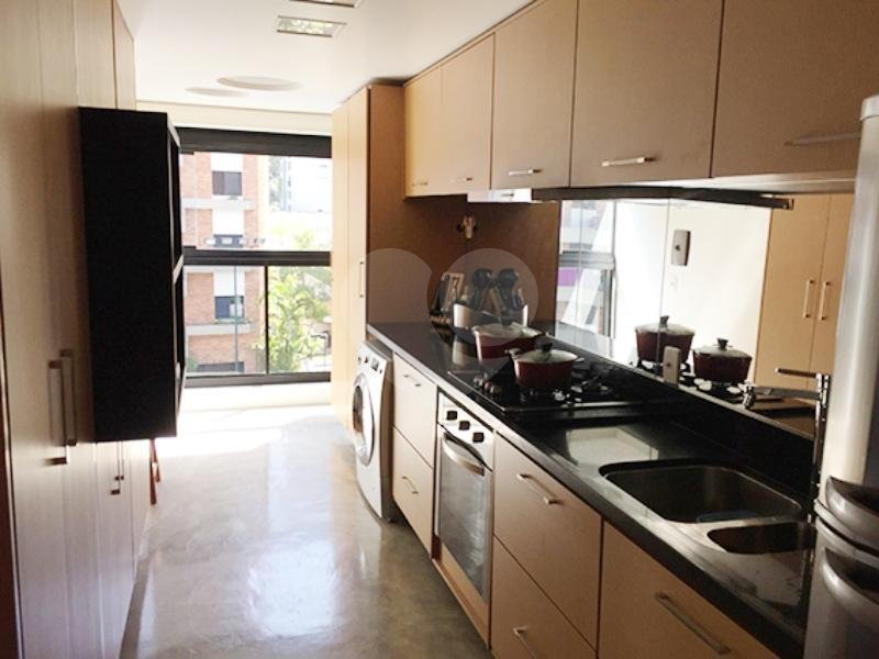 Apartamento à venda com 2 quartos, sendo 1 suíte,  em Vila Suzana, São Paulo, SP