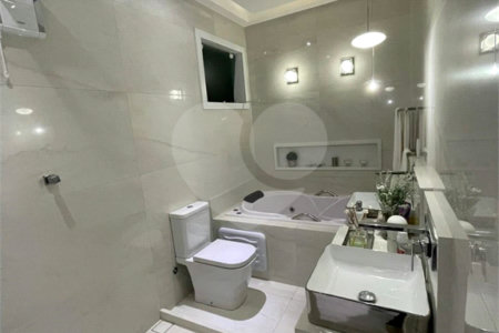Casa à venda com 4 quartos, sendo 1 suíte, em Campo Grande, Rio de Janeiro, RJ