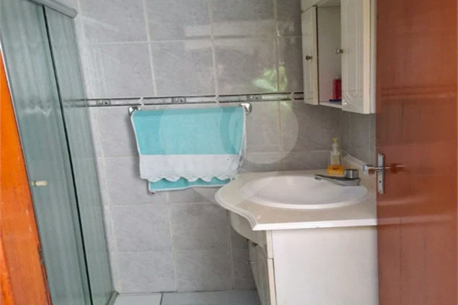 Casa à venda com 3 quartos, sendo 1 suíte, em Vila Mazzei, São Paulo, SP