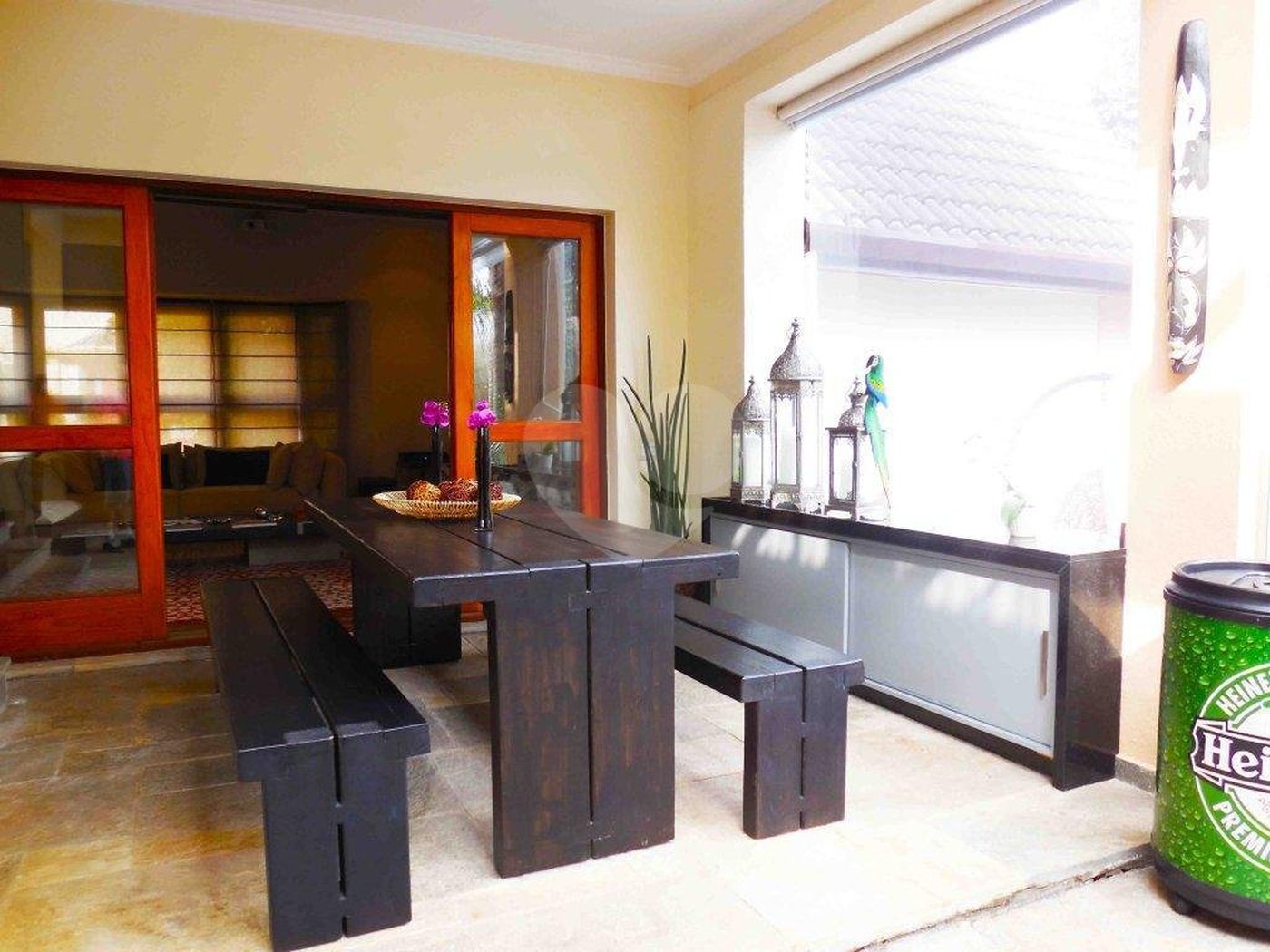 Casa à venda com 4 suítes no condomínio Vilaggio Monte Alegre, São Paulo - SP
