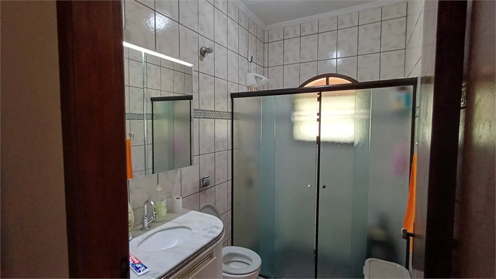 Casa à venda com 4 quartos, sendo 1 suíte,  no condomínio Jardim do Ribeirão I, Itupeva - SP