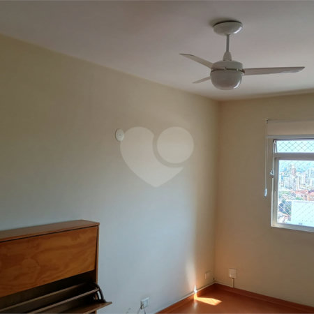 Apartamento à venda com 2 quartos em Vila Mazzei, São Paulo, SP