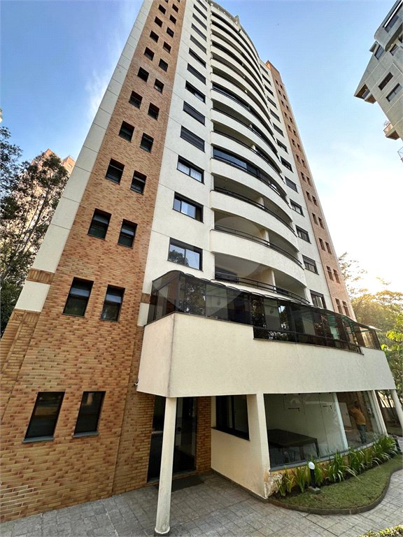 Apartamento à venda com 2 suítes em Vila Andrade, São Paulo, SP
