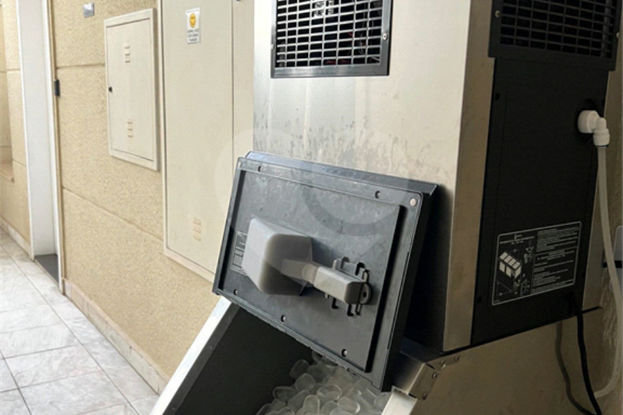 Cobertura à venda com 3 quartos, sendo 1 suíte, em Santana, São Paulo, SP