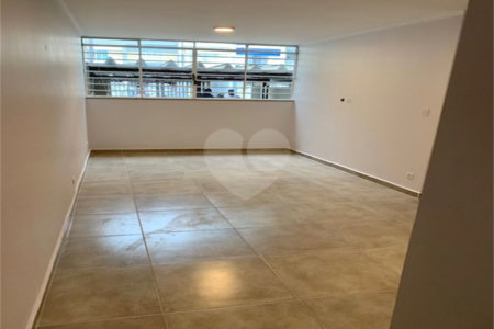 Sobrado à venda com 3 quartos em Brooklin, São Paulo, SP