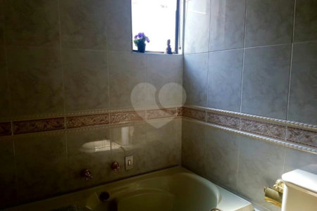 Casa Térrea à venda com 3 quartos, sendo 1 suíte, em Brooklin Velho, São Paulo, SP