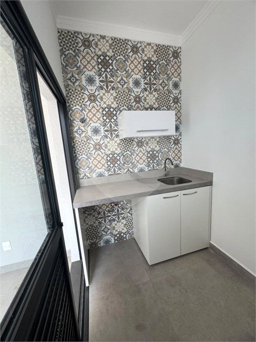 Casa à venda com 3 quartos, sendo 1 suíte, no condomínio Cond Laguna, Indaiatuba - SP